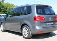 Volkswagen Touran 7