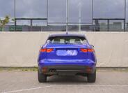 Jaguar F-Pace 4