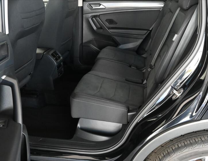 Volkswagen Tiguan Allspace 10