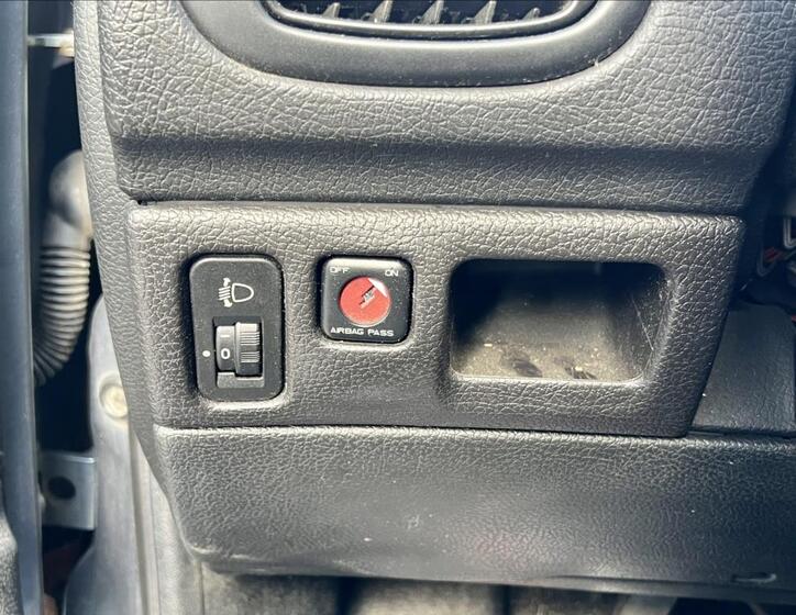Peugeot 206 30