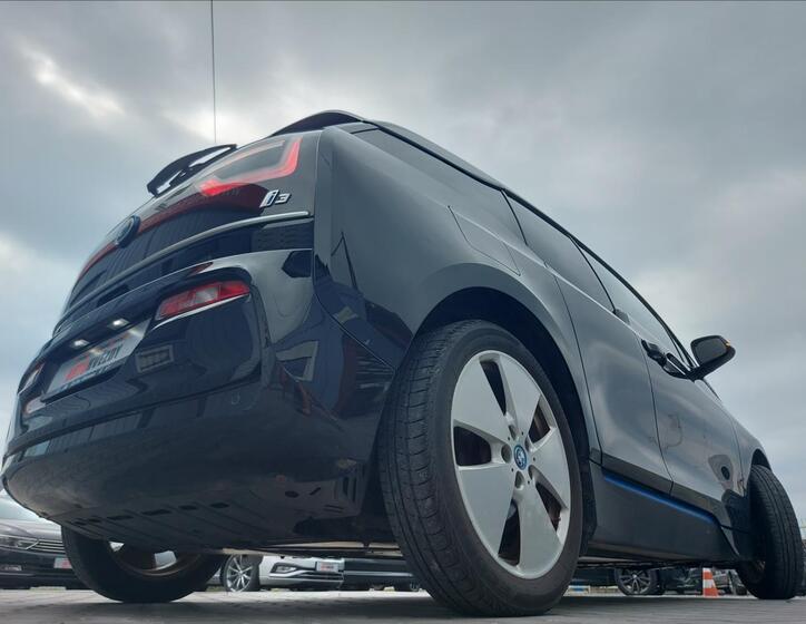 BMW i3 38