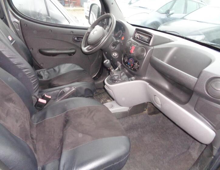 Fiat Dobló 8