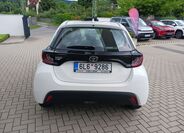 Toyota Yaris 30