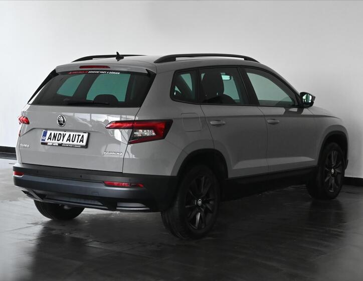 Škoda Karoq 3