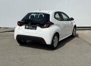 Toyota Yaris 6