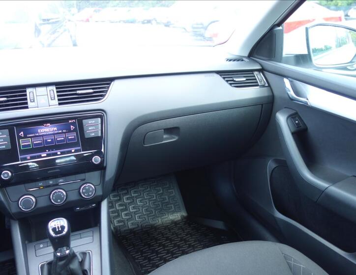 Škoda Octavia 18