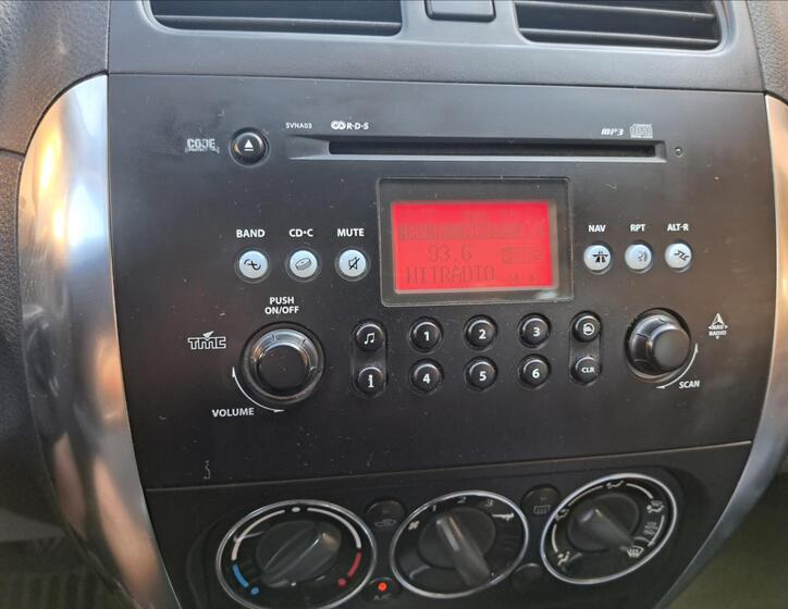 Suzuki SX4 21