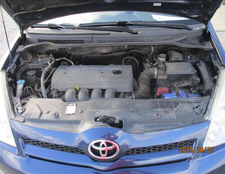 Toyota Corolla Verso 20