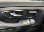 Mercedes-Benz Třídy V 12