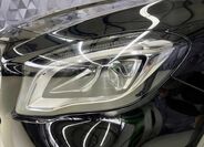 Mercedes-Benz GLA 8
