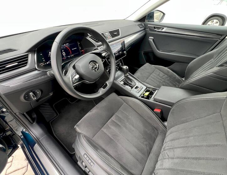 Škoda Superb 13