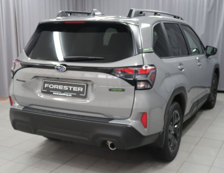 Subaru Forester 4
