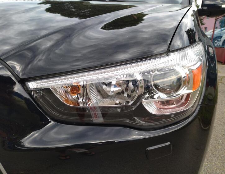 Mitsubishi ASX 9