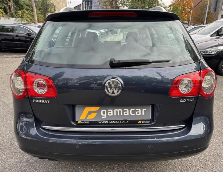 Volkswagen Passat 10