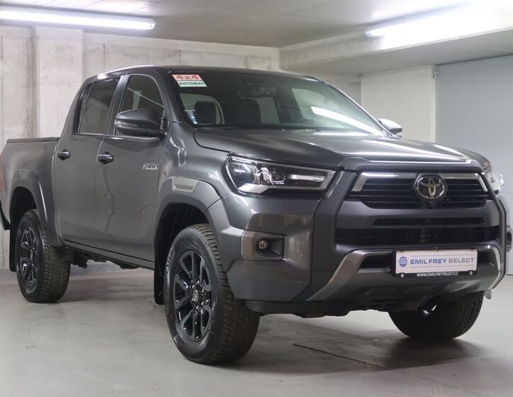 Toyota Hilux 3