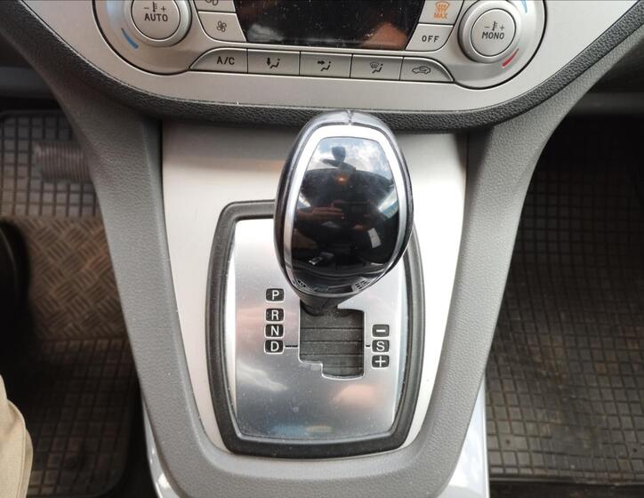 Ford C-MAX 13