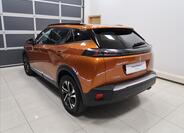 Peugeot 2008 6