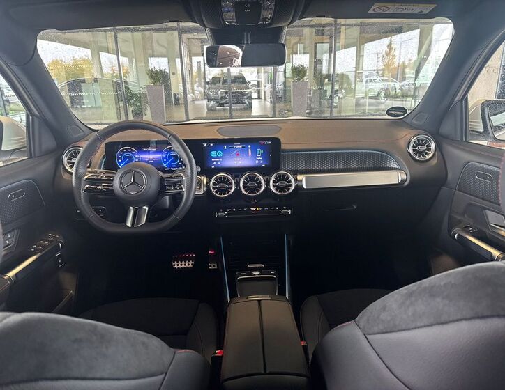 Mercedes-Benz EQB 12