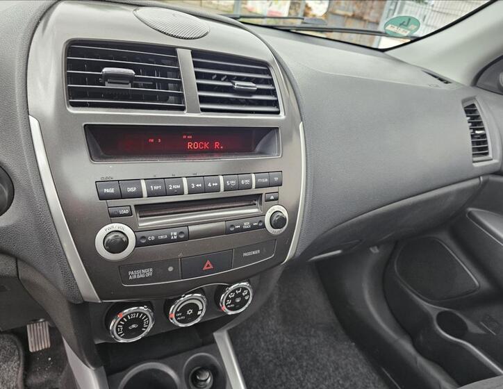 Mitsubishi ASX 14