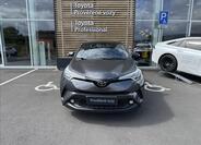 Toyota C-HR 4