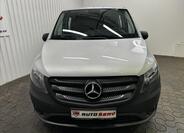 Mercedes-Benz Vito 13