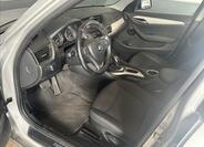 BMW X1 8