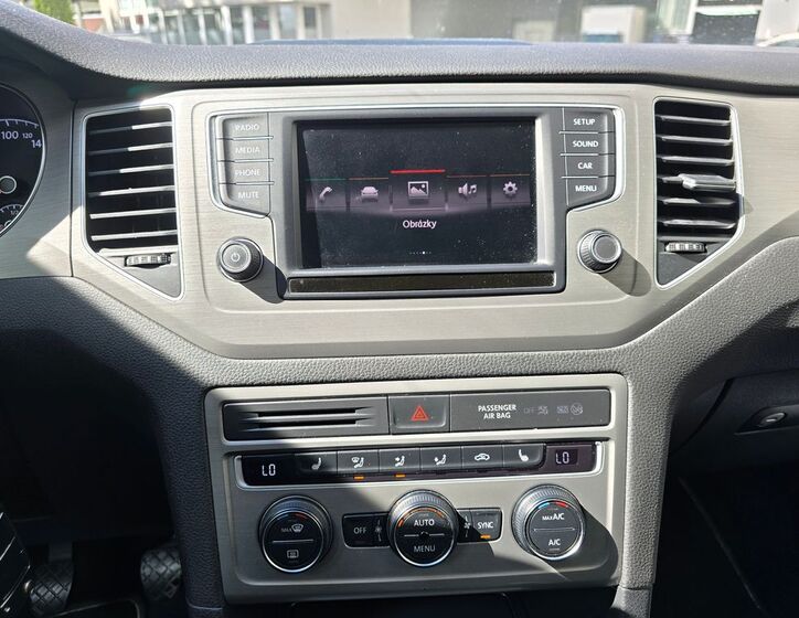 Volkswagen Golf Sportsvan 18