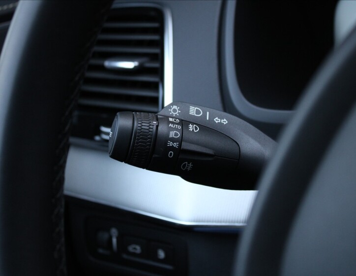 Volvo XC90 21