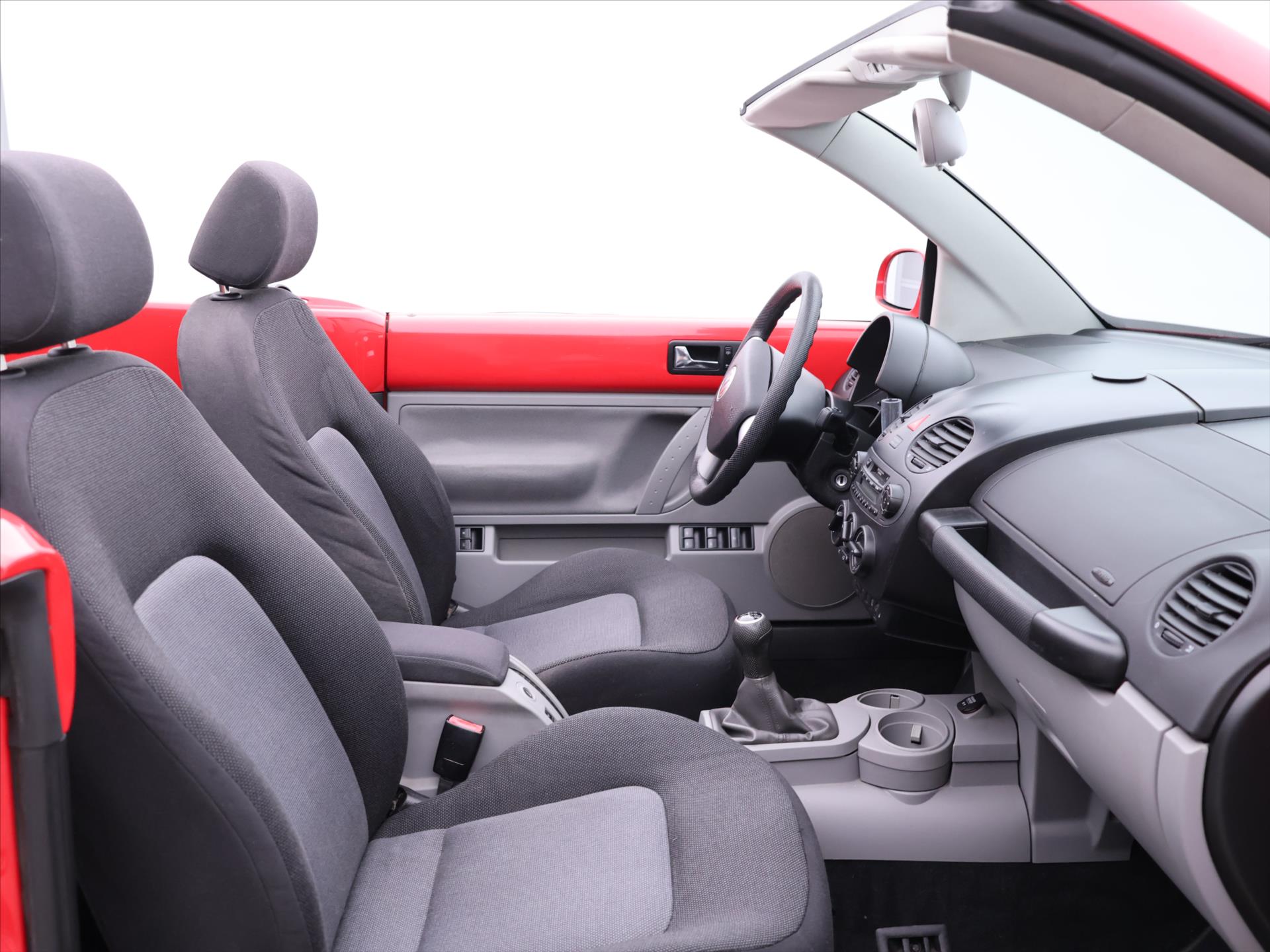 Volkswagen New Beetle