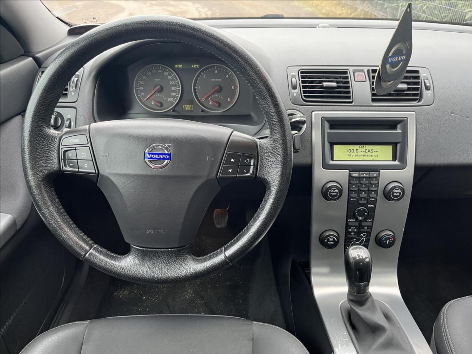 Volvo S40 13