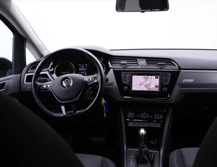 Volkswagen Touran 32