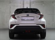 Toyota C-HR 6