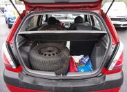 KIA Rio 11