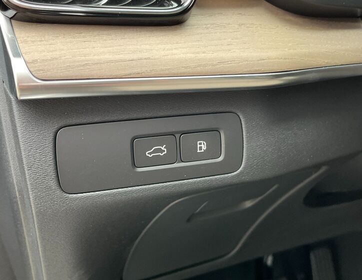 Volvo XC90 16