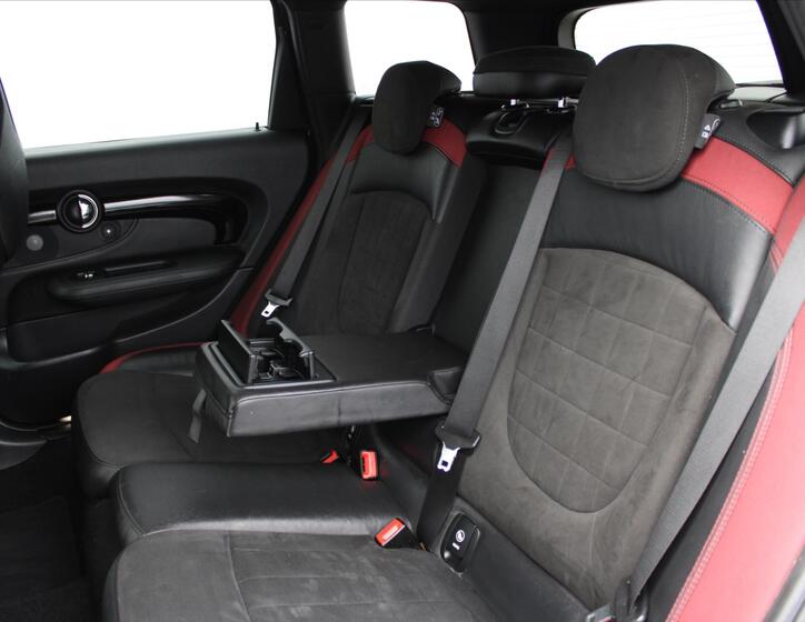 Mini Clubman 11