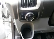 Ford Transit Custom 13