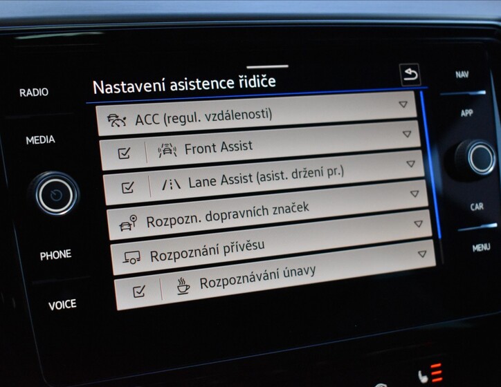 Volkswagen Passat 43