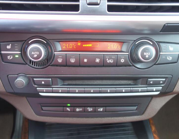 BMW X5 36