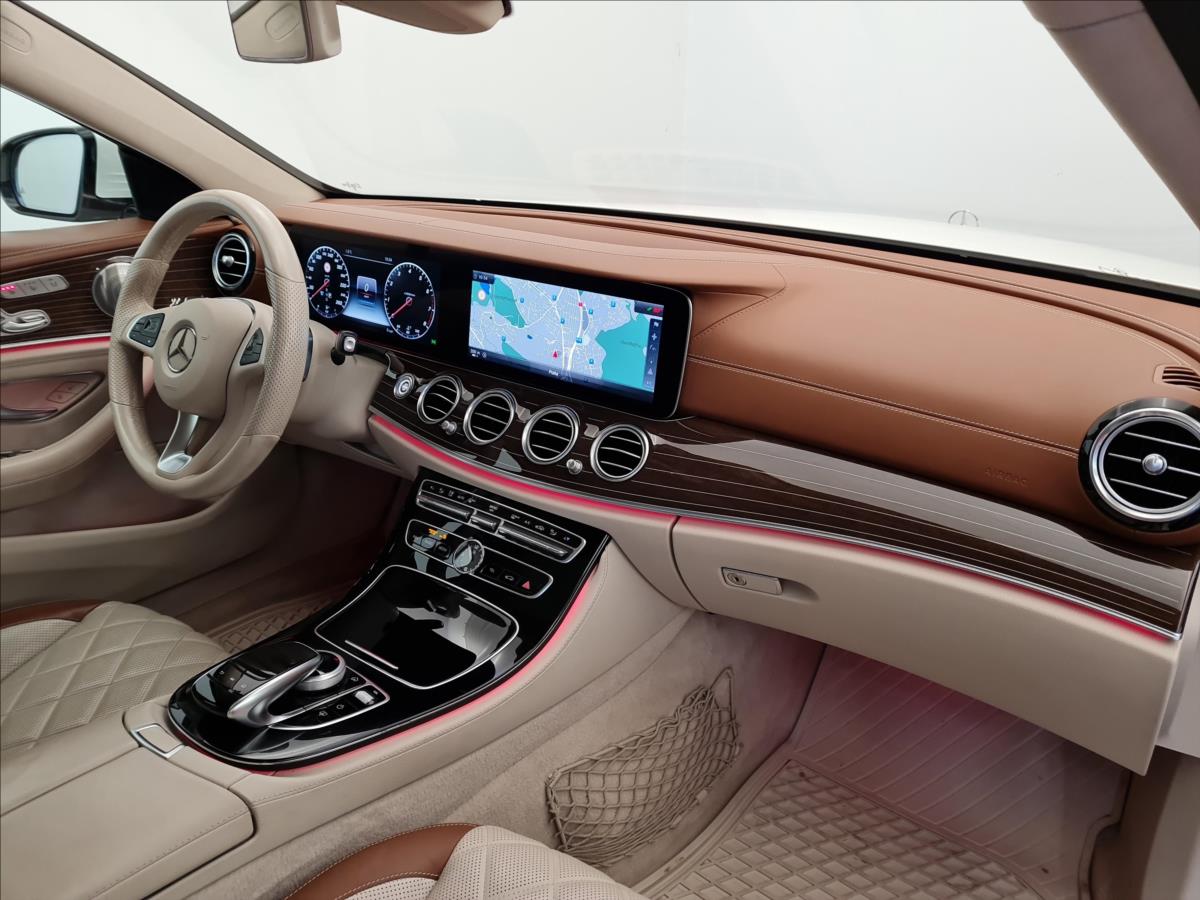 Mercedes-Benz Třídy E