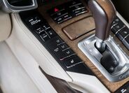Porsche Cayenne 17
