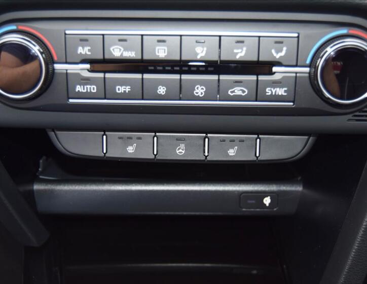 KIA XCeed 8