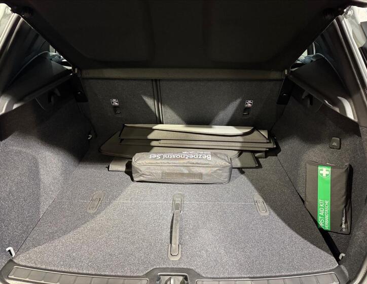 Volvo XC40 13