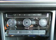 Volkswagen Touran 9