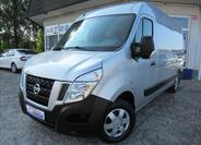 Nissan NV400 2