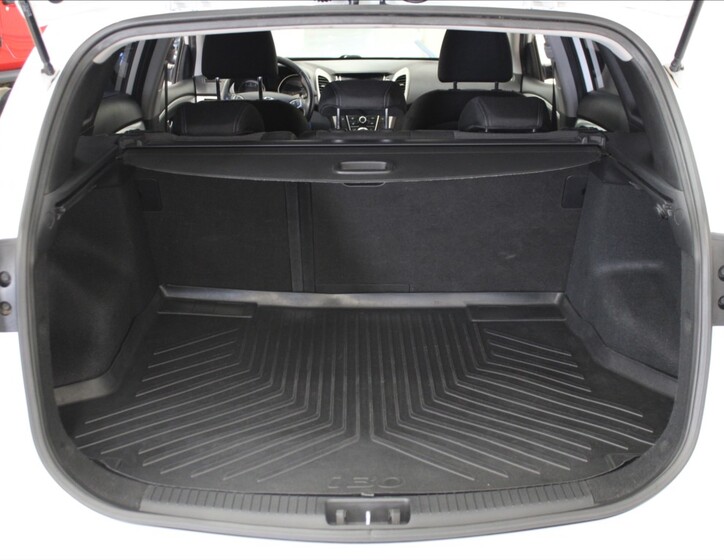Hyundai i30 16