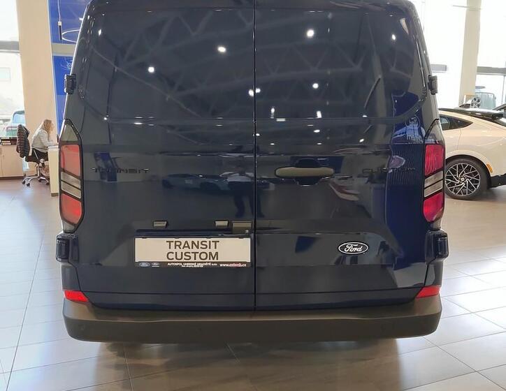 Ford Transit Custom 6