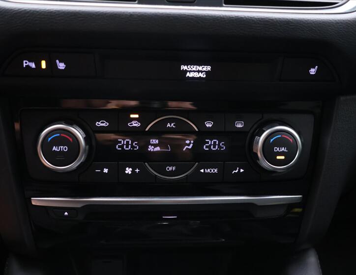 Mazda 6 25
