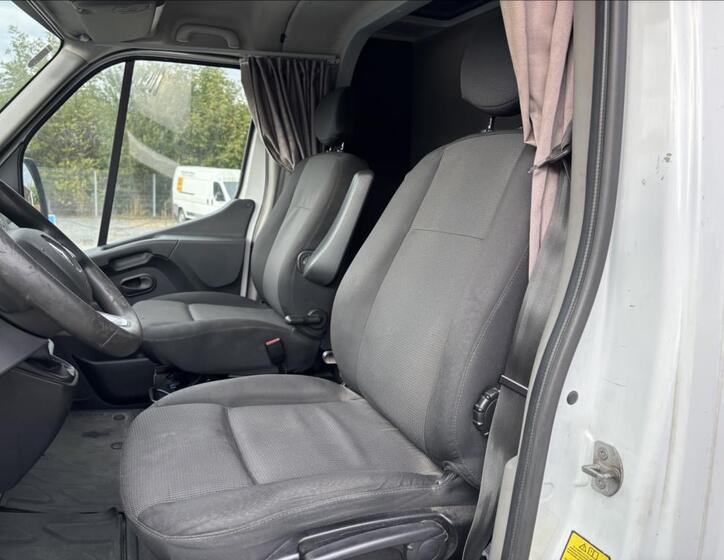 Renault Master 7