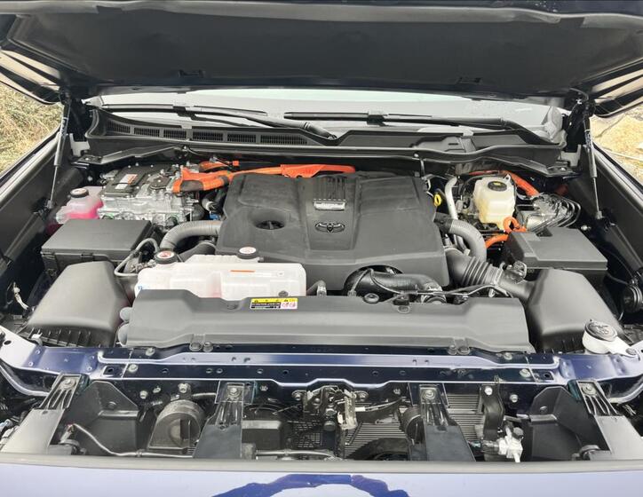 Toyota Sequoia 40