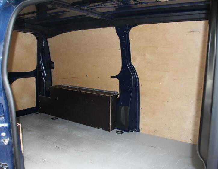 Opel Vivaro 32